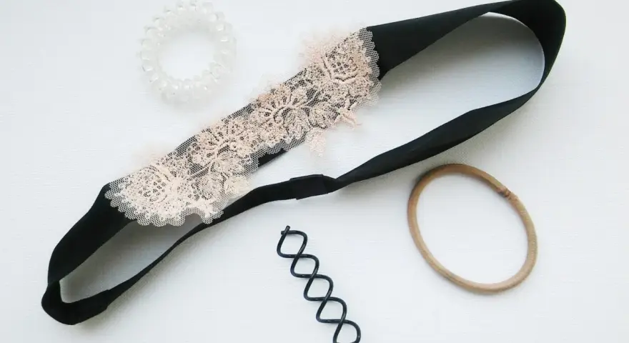 Jak naprawić klamrę do włosów? Proste DIY i drugie życie!